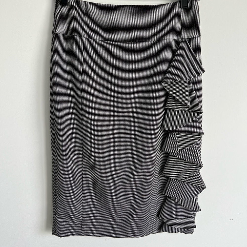 The Limited Midi Pencil Skirt Size 2